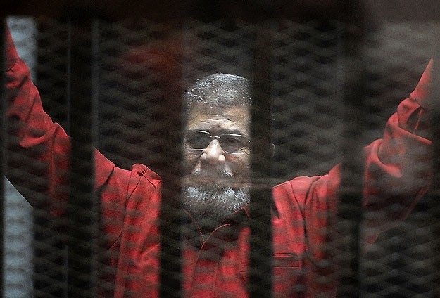 15-06/21/mursi.jpg