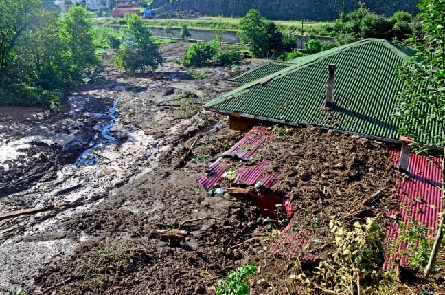 15-08/27/artvin3.jpg