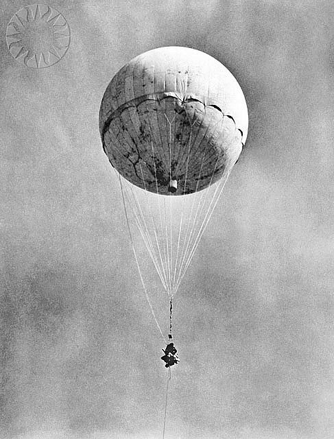 15-08/29/japanese_balloon-bomb.jpg