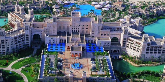 15-10/06/al-qasr-birds-eye-view.jpg