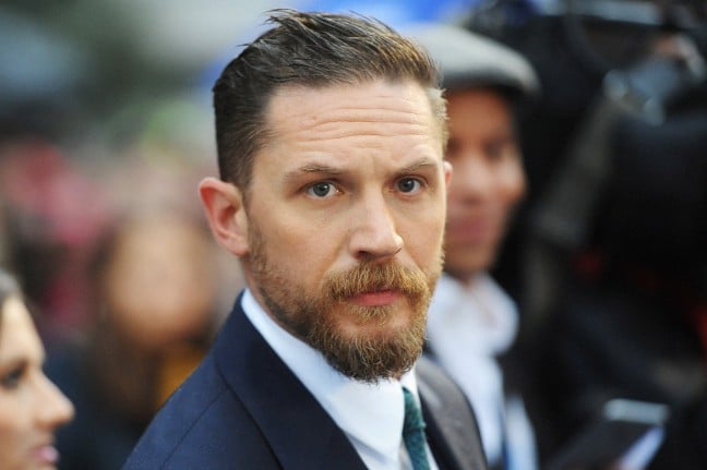 16-02/17/tom-hardy.jpg