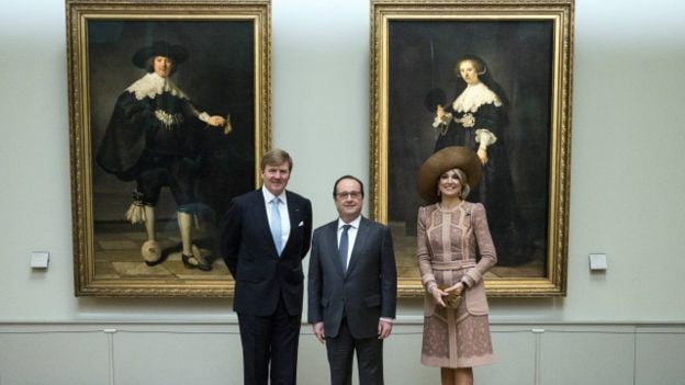 16-05/01/160413113528_hollande_rembrandt_louvre_640x360_reuters_nocredit.jpg