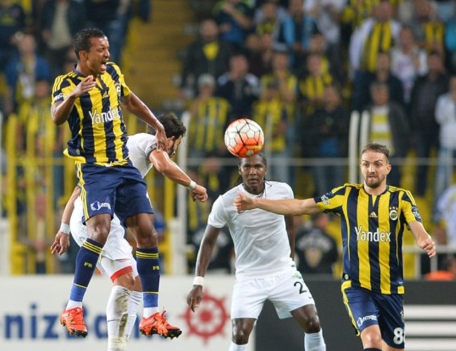 16-05/01/fenerbahce-akhisar-belediyespor.jpg