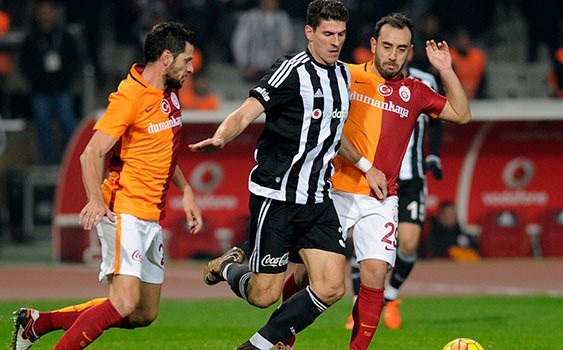 16-05/07/besiktas-galatasaray-2d7cf787aa940a31540f.jpg