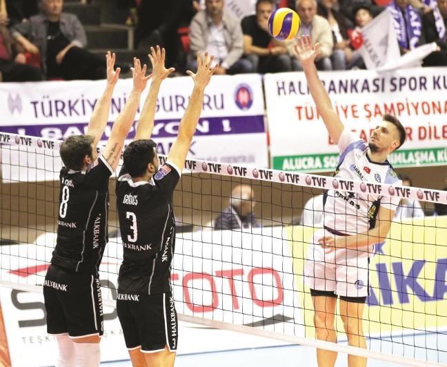 16-05/09/10krsp17voleybol3.jpg