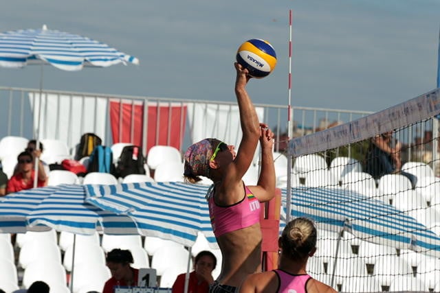 16-07/23/plaj_voleybolu.JPG