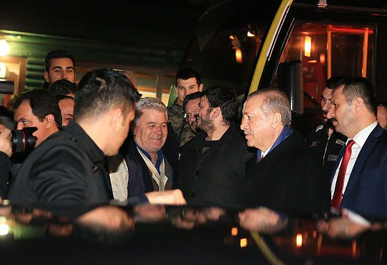 17-03/14/haber-2f2017-2f03-2ferdogan_minibus_ziyaret.jpg