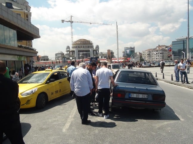 18-05/13/taksim2.jpg